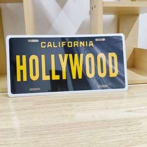 Mini plaque d'immatriculation de Californie rectangulaire en aluminium, souvenir emblématique, couleur personnalisable, pour réfrigérateur - Product Image 1