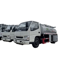 Véhicule de ravitaillement mobile 5 tonnes bon marché JMC 5 Cbm camion de distribution de carburant à vendre