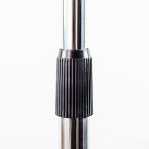 Fourche anti-émeute extensible en acier inoxydable pour la sécurité des patrouilles et la défense dans les écoles et la gestion des propriétés - Product Image 1