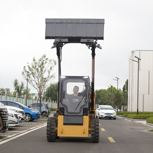 Chargeuse sur pneus diesel jaune, équipement de construction - Product Image 2