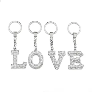 Pearl 26 Letters Rhinestone Key Chain Silver Shiny Car Key Ring Personalized Initials Women Bag Pendant Letter keychains