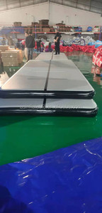 Tapis de gymnastique gonflable géant - Tapis d'entraînement pour tumbling, cheerleading et trampoline - Product Image 4