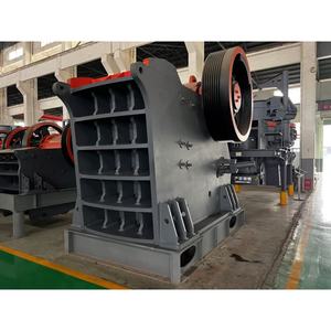 Мобильная мини-дробилка для бетона и камня PE-600x900 на гусеничном ходу с гидравлическим приводом - Product Image 6