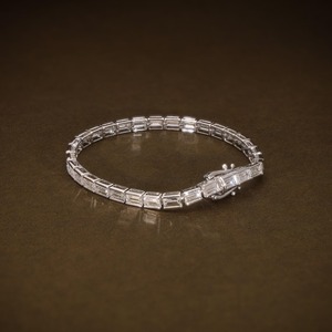 Bracelet tennis en perles d'eau douce les plus vendues, finition lisse, style luxueux, plaqué argent, sertissage griffe taille brillant - Product Image 3