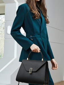 New Fashion Designer Crossbody <b>Bags</b> High Quality Genuine Leather Shoulder Messenger <b>Bag</b> Casual Totes Women Handbags and Purses - Product Image 3