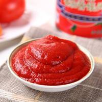 Pâte de tomate en conserve en vente chaude, approvisionnement en usine de haute qualité