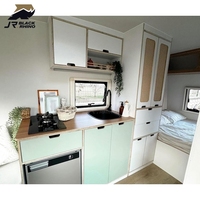 Remorque de voyage 4x4 pour camping-car et camping-car tout-terrain pour les amateurs d'aventure