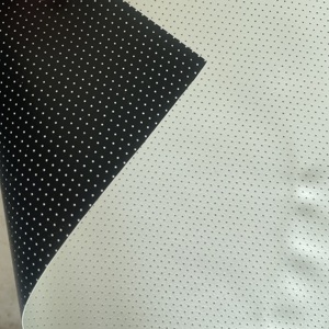 Écran numérique de projection 3D en PVC blanc micro-perforé 16:9, utilisation professionnelle en cinéma, acoustiquement transparent, passage du son - Product Image 4