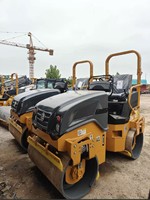 Compacteur à double tambour léger STR30C, puissance 24 kW, force de compactage 28-42 kN, pour opération de compactage d'asphalte