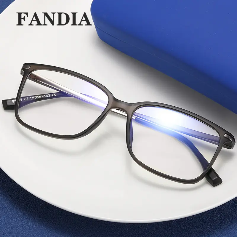95355 Novos europeus e americanos óculos de moldura preta para armações miopia tendência dos homens podem ser equipados com armação de óculos multi grau