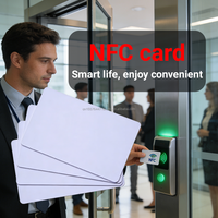 Cartes NFC Intelligentes en PVC Vierge NTAG213 RFID 13,56 MHz en Gros pour Système de Contrôle d'Accès de Proximité