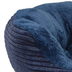 Cama para perros Yommy A Set S+M+L, cama ovalada de pana para mascotas, tallas S, M, L, impermeable, base antideslizante - Product Image 4