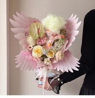 Nouveau bouquet de fleurs créatif avec oiseau et ciel en forme d'aile Emballage en papier Fleur Papier d'emballage Fleur Art Store Vente en gros