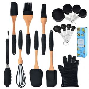 Manufacturer Supply Silicone Cookware <b>Set</b> Heat Resistant Baking Spatula Scraper Tool <b>Set</b> with Wooden Handle - Product Image 6