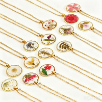 Collier romantique en fleurs séchées véritables, pendentif en résine de fleurs éternelles fait à la main, cadeau pour la fête des mères, anniversaire, bijoux pour femmes