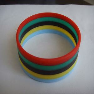 2025 2026 murah logo kustom cetak karet silikon gelang Slap, desain mode gelang jepret Gelang - Product Image 5