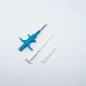 Étiquette RFID en bioglass 134 MHz, puce de suivi RFID injectable avec injecteur, micro-puce implantable pour animaux pour la gestion des exploitations agricoles - Product Image 1