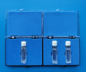 Cubeta de Cuarzo de 2mm 5mm 10mm con Trayectoria de Luz de 2 o 4 Lados Ópticos y Tapa de Rosca de PTFE - Product Image 4