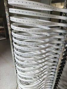 Nouvelle <span class=keywords><strong>raquette</strong></span> de sport TYPTI 2026 entièrement en carbone 22 pouces, personnalisée en usine, légère, professionnelle, OEM sur mesure - Product Image 4