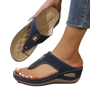Sandales orthopédiques d'été QF1 pour femmes, pantoufles, chaussures d'intérieur, tongs décontractées pour femmes, tongs plates pour femmes, grande taille, extérieur - Product Image 5