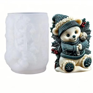 Christmas Bear Silicone Candle Mold Reusable Round Casting Mould For DIY Handmade Aromatherapy Candle Home Decor - Product Image 3