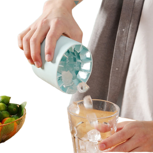 Vente chaude Portable Espacement Économie Bac À Glaçons Haute Qualité Nouveau Design Silicone Ice Cube Maker Genie Ice Cube Moule - Product Image 3