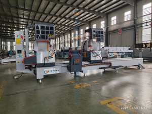 Scie à découper CNC à double tête pour fenêtres en <span class=keywords><strong>aluminium</strong></span>, <span class=keywords><strong>prix</strong></span> usine, 500/550/600 mm, motorisée, haute précision, contrôlée par PLC, 220V/380V - Product Image 4