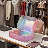 Caja de Embalaje Cosmética Rígida Holográfica Brillante de Materiales Reciclados Personalizada, Caja de Cartón Corrugado para Envío de Ropa