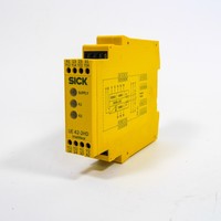Produk Otomasi Ue42-2hd2d2 Baru Asli Murah, Pengontrol Plc Terprogram, Otomasi Industri Baru Asli