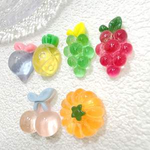 Accesorios de Resina Transparentes Semitridimensionales con Forma de Fruta para Joyería DIY, Horquillas, Accesorios para el Cabello, Papelería - Product Image 3