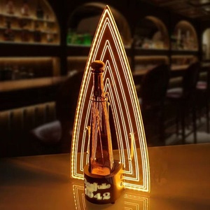 Logotipo personalizado <span class=keywords><strong>1942</strong></span> Vino Tequilar Champagne VIP Cumpleaños Acrílico Soporte LED Botella Servicio Presentador Signo - Product Image 2