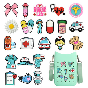 RW 2025สินค้าใหม่กระเป๋าชายหาดทำจาก<span class=keywords><strong>ยาง</strong></span>พีวีซีนิ่มมีสเน่ห์สำหรับตกแต่งกระเป๋ารองเท้าอุดตันหัวเข็มขัดอุปกรณ์ DIY - Product Image 4