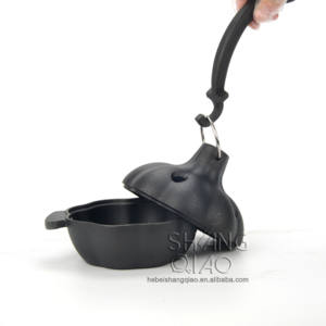 <span class=keywords><strong>Asador</strong></span> <span class=keywords><strong>de</strong></span> ajo <span class=keywords><strong>de</strong></span> <span class=keywords><strong>hierro</strong></span> fundido pre-sazonado con mango extraíble - Product Image 3