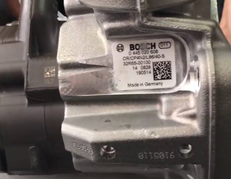 brand new common rail pump 0445020608 32R65-00100 pump for Mitsubishi D06FRC diesel fuel injection pump 0445020608 32R6500100