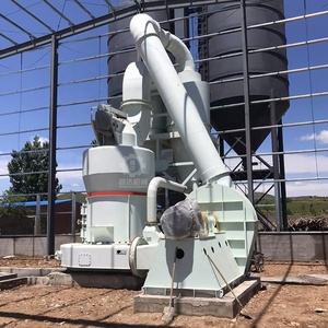 Broyeur Raymond à haut rendement pour pierre de granit, série YGM, robuste et résistant à l'usure, équipement de broyage - Product Image 1