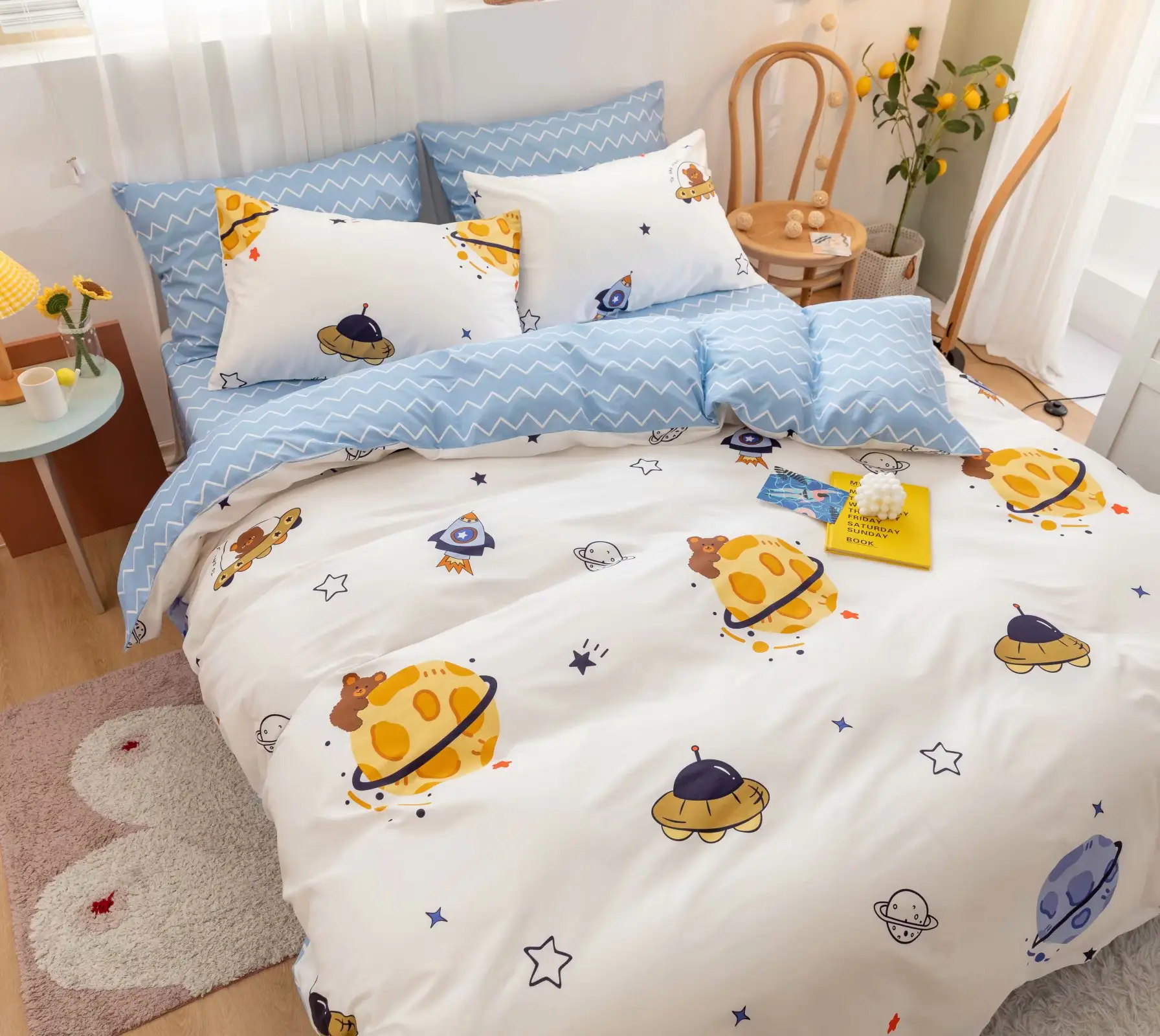 Lovely Kids Cartoon bedding set With Printed Children Bedding Set Cotton Bed Linen