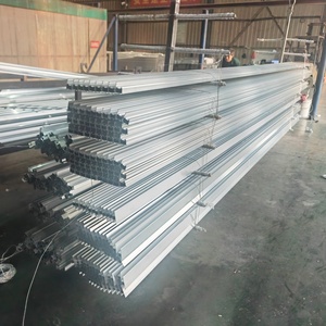 Profilé décoratif en acier aluminium standard AISI avec service de pliage et de découpe - Product Image 2
