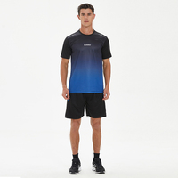 Ensemble de survêtement de sport pour homme, t-shirt et short de fitness, séchage rapide, 2 pièces, jogging, survêtement de course à pied, 100% polyester, survêtement de sport personnalisé