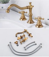 Robinet de salle de bain de luxe antique en laiton massif, finition or poli, 3 trous, poignée croisée, pour projets de villas, vente en gros