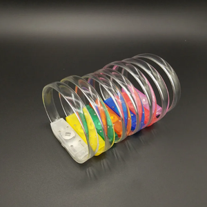 Pulseras LED Transparentes Cuadradas de TPU para Discotecas - Product Image 5