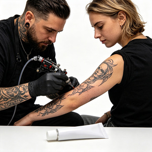 Exclusiva Crema para Tatuajes de 30g, Fórmula Personalizada para Estudios VIP y Salones de Alta Gama, Oferta Especial con Descuento - Product Image 3