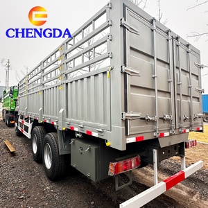 รถบรรทุกดีเซลฮาวเวอร์ใหม่ ขนาดกลาง 6x4 สำหรับขนส่งปศุสัตว์ บรรทุกได้ 20-30 ตัน มาตรฐานไอเสียยูโร <span class=keywords><strong>2</strong></span> พร้อมรั้วกั้นสินค้า - Product Image 5