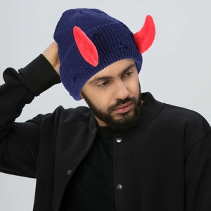 Gorro de punto de acrílico con cuernos de demonio apenados divertidos de <span class=keywords><strong>Halloween</strong></span> de invierno personalizado con cuernos - Product Image 2