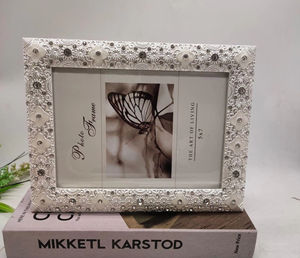 Cadres photo décoratifs pour la maison, élégants et raffinés, en divers matériaux, à prix d'usine - Product Image 6