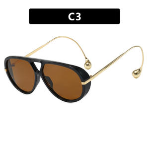 Lunettes de soleil tendance style européen et américain 2025, monture large en forme de grenouille, sensation haut de gamme 618 - Product Image 5