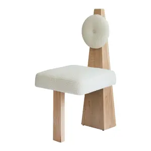 פירמידה כסאות אוכל כורדית עיצוב כורדית כבש שולחן ללא סדירים וכיסא סעודה יוקרתית בבתי קפה מלון