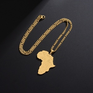 Collier chaîne en acier inoxydable doré et argenté avec pendentif carte d'Afrique personnalisé, vente en gros de mode pour hommes et femmes - Product Image 5