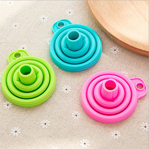 Silicone Folding <b>Funnel</b> For <b>Kitchen</b> Oil Dispensers Long Neck Telescopic Liquid Pouring Tool With Handle - Product Image 4