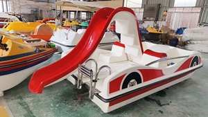 Bote a <span class=keywords><strong>Pedales</strong></span> <span class=keywords><strong>de</strong></span> Fibra <span class=keywords><strong>de</strong></span> Vidrio Waterplay Crafts, Inspirado en un Auto Deportivo, <span class=keywords><strong>con</strong></span> Tobogán para 4 Personas, para Uso en Lagos - Product Image 6