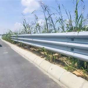 XZL Traffic Guard Rail <span class=keywords><strong>Highway</strong></span> Barrier Barrera de choque de alta velocidad Barandilla de carretera Acero galvanizado W Beam Road <span class=keywords><strong>Guardrail</strong></span> - Product Image 6